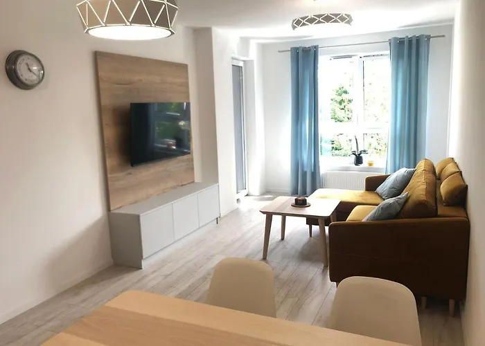 Cztery Pory Roku Apartment *